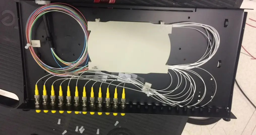 empresa-especializada-em-fibra-optica
